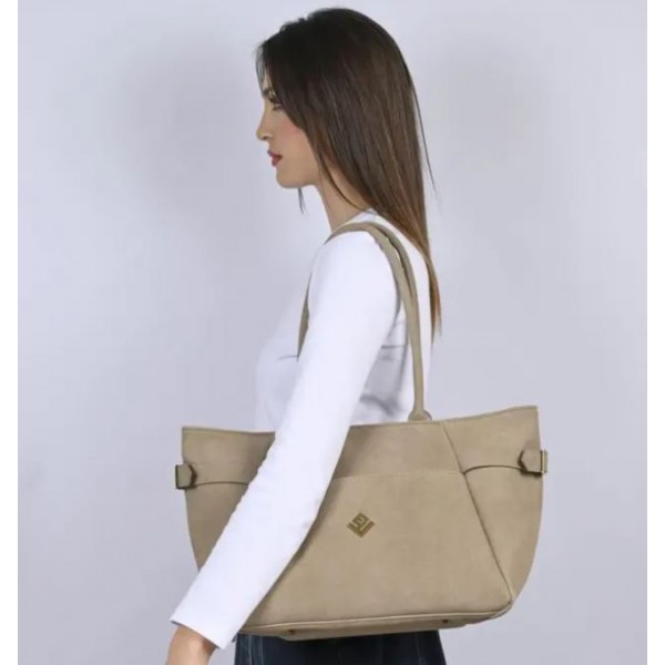 Penelope Nomia _ Stone